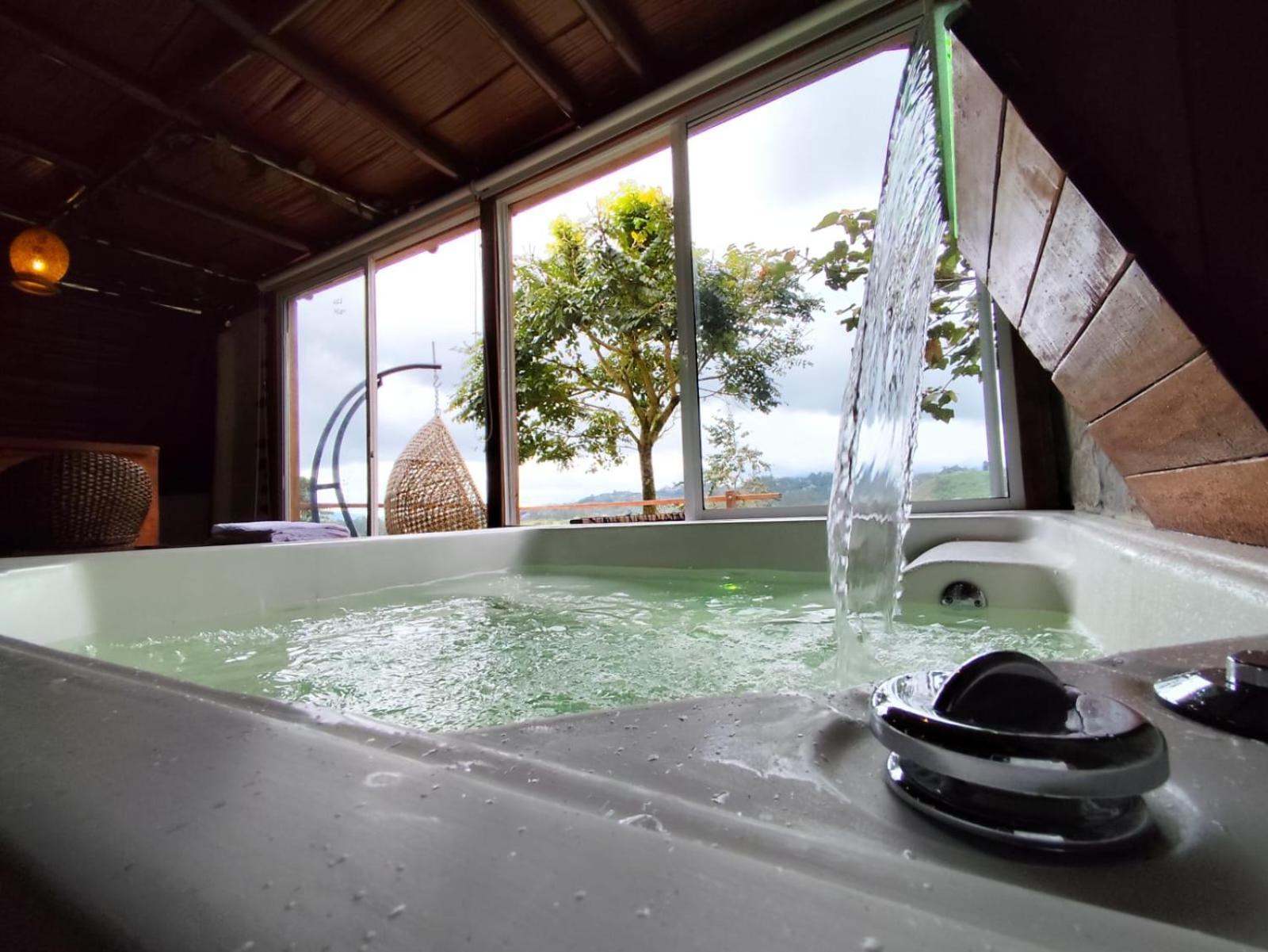 Glamping La Reserva Lodge