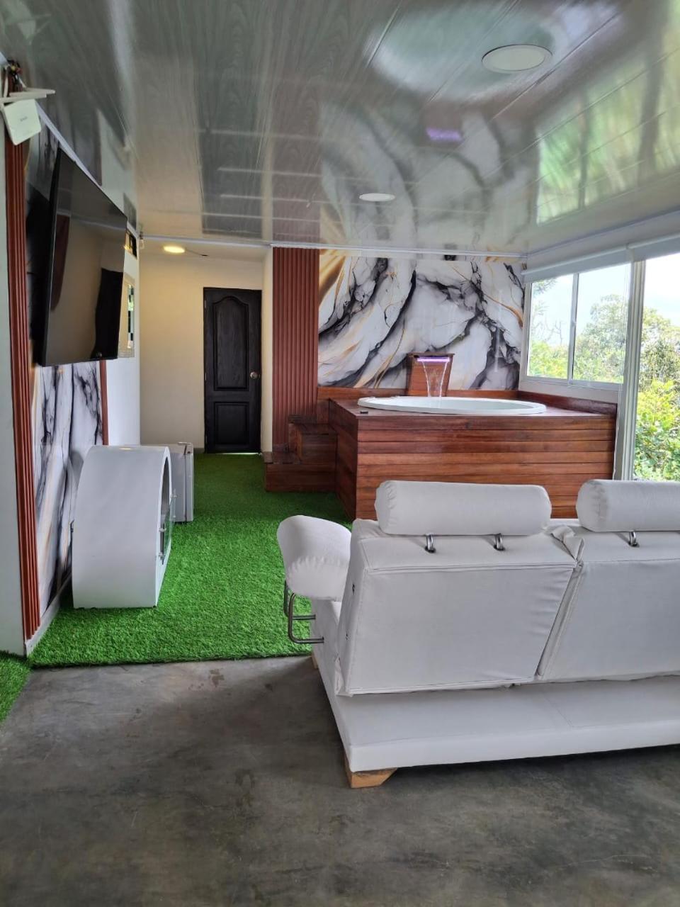 Glamping La Reserva Pereira